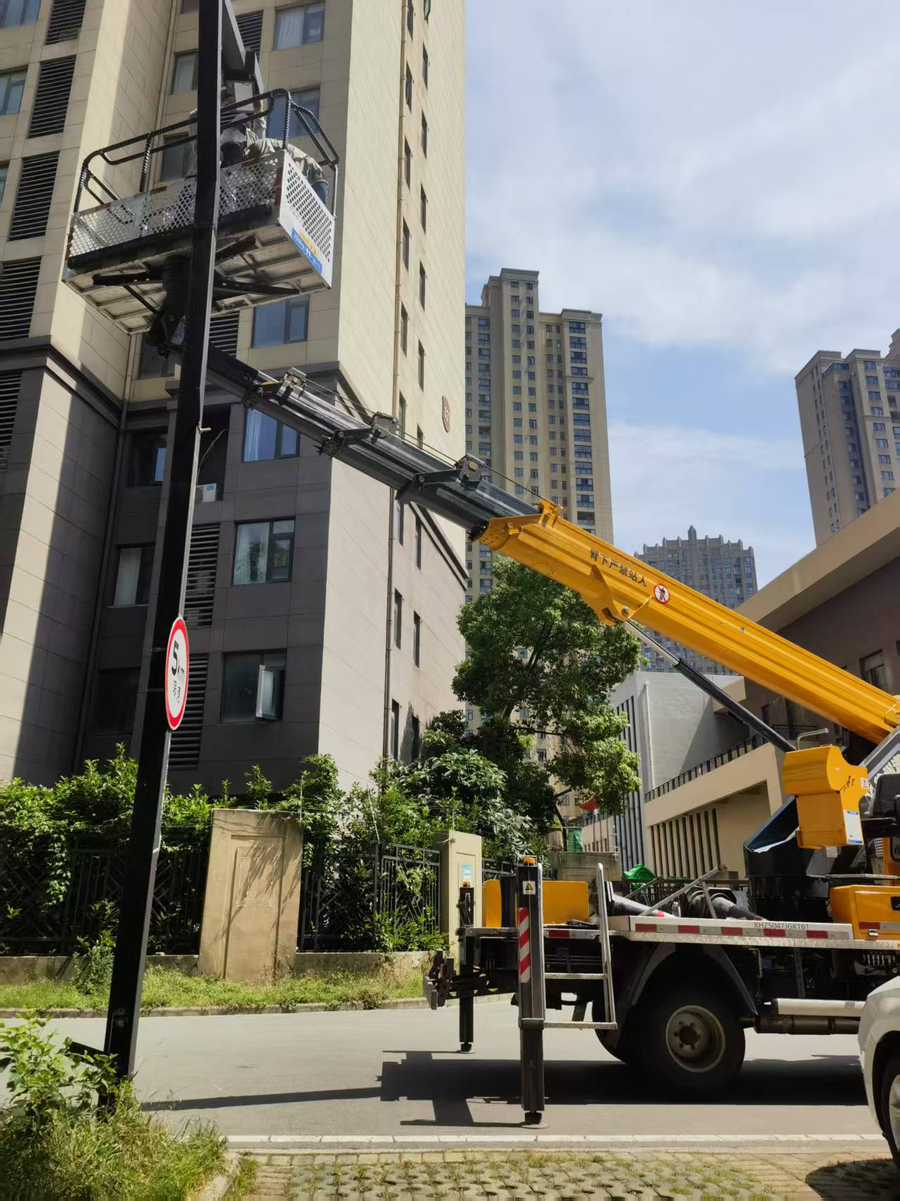 襄阳18米登高车出租，型号齐全，发车快